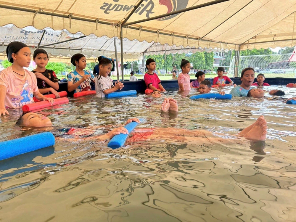 บางกอกแอร์เวย์ส จับมือสมาคมกีฬาทางน้ำฯ ในโครงการ “ลอยน้ำได้ ว่ายน้ำเป็น”