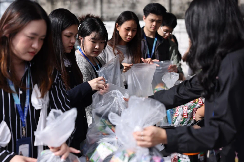 บางกอกแอร์เวย์สเร่งส่งมอบความช่วยเหลือแก่ผู้ประสบอุทกภัยในพื้นที่อำเภอหาดใหญ่