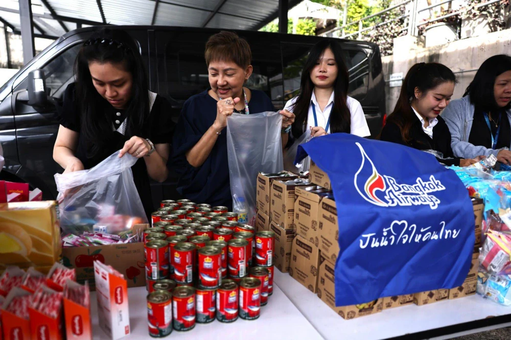 บางกอกแอร์เวย์สเร่งส่งมอบความช่วยเหลือแก่ผู้ประสบอุทกภัยในพื้นที่อำเภอหาดใหญ่