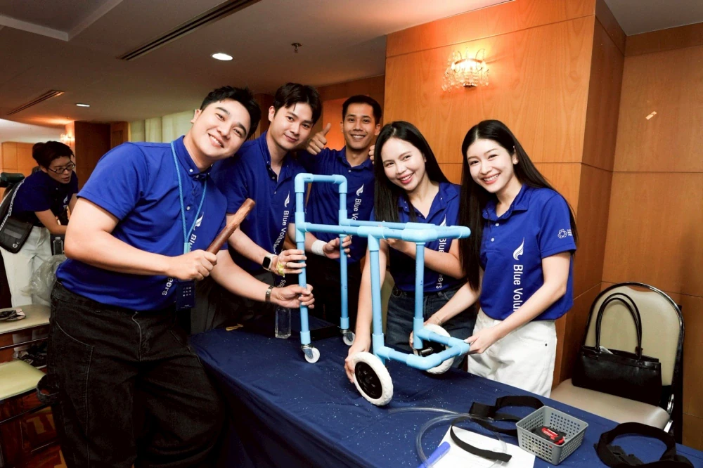 Bangkok Airways Advances Its Social Responsibility Mission with “DIY Wheelchairs for Four-Legged Friends” Project