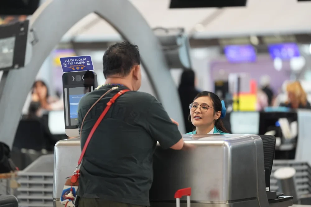Invisible Heroes: Every Step of Ground Service Reflects Care Beyond What the Eye Can See